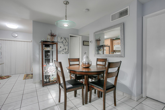 2735 W 61 Place # 101-6