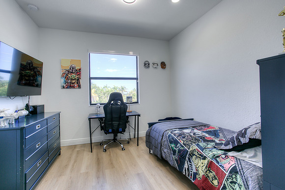 25136 SW 107th Ave-15