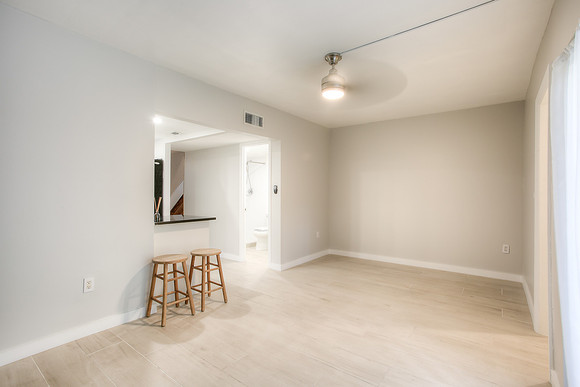 14329 Memorial Hwy -5