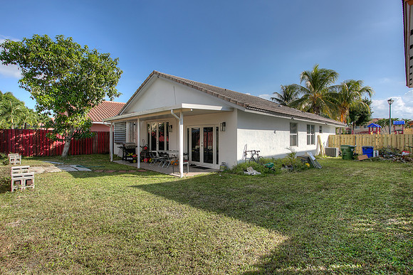 11611 SW 10th Ct-15