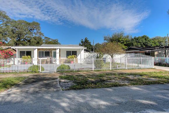 3119 NW 169th Ter-1