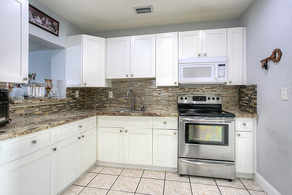 3119 NW 169th Ter-11