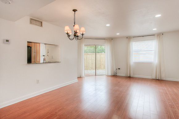4555 sw 68 street circle #5-4