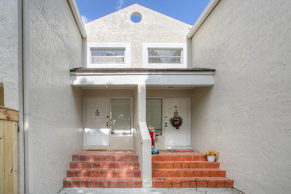 4555 sw 68 street circle #5-2
