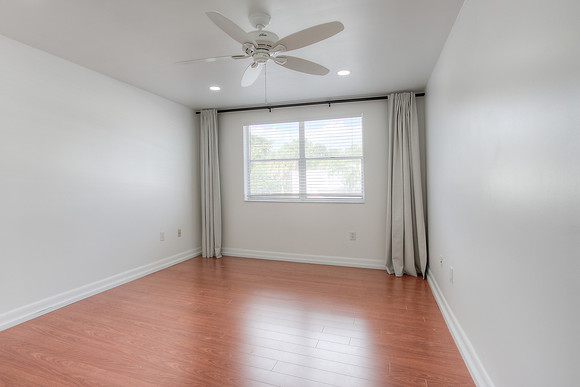 4555 sw 68 street circle #5-10