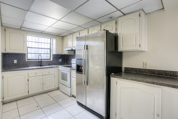 5808 W 26 ave # 211.-4