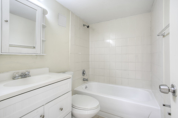 5808 W 26 ave # 211.-10