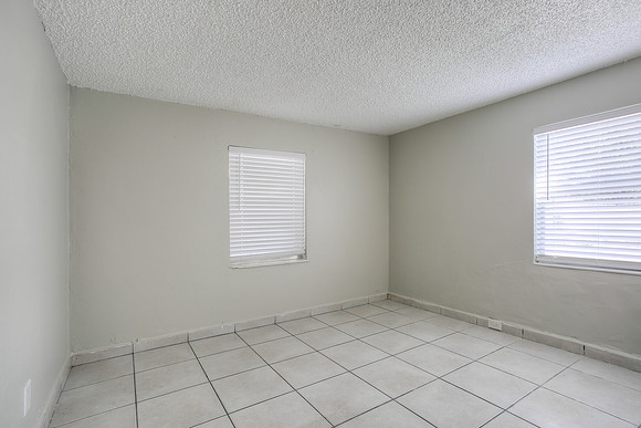 3001 NW 102 St-10