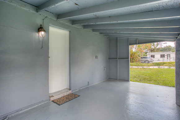 3001 NW 102 St-15