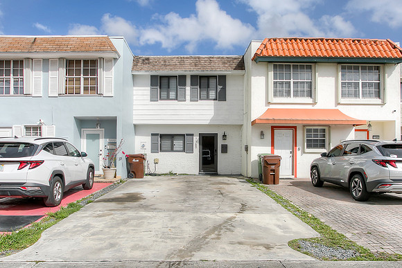7389 W 18 Ave-1