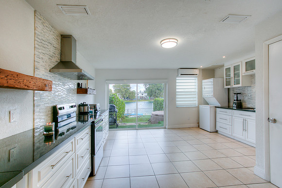 7389 W 18 Ave-5