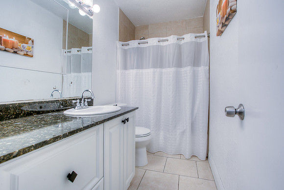 7389 W 18 Ave-9