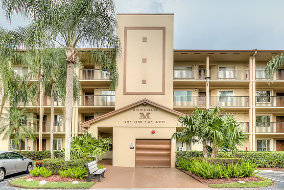 901 SW 141st Ave M102-1