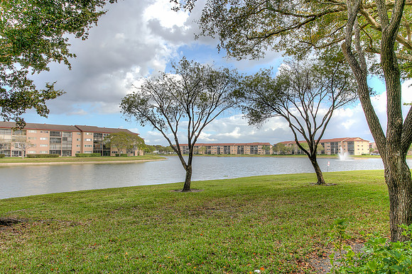 901 SW 141st Ave M102-16