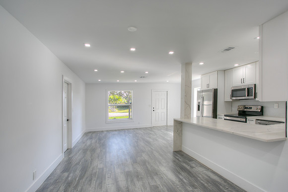 3870 NW 79 Ave-7