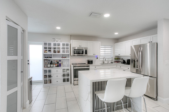 4951 NW 190 St-6