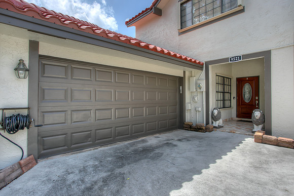 9521 NW 18th MNR-2