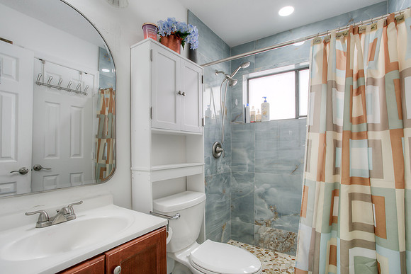 9521 NW 18th MNR-8