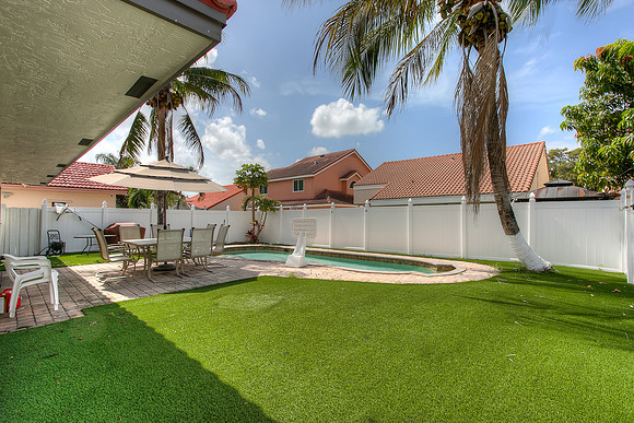 9521 NW 18th MNR-15