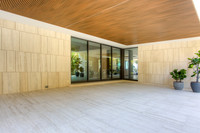 255 Ocean Blvd-1