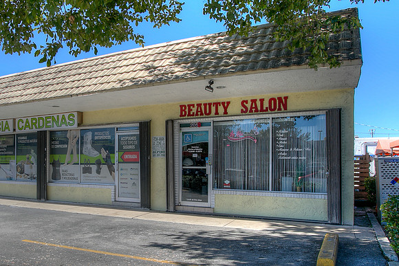 2000 Palm Ave-1