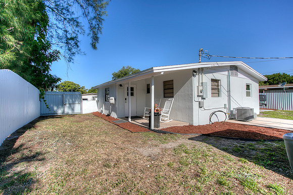 3900 SW 60 AVE -11
