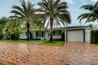 931 NE 23rd Terr pics