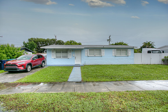 19621 SW 117 Ave-1