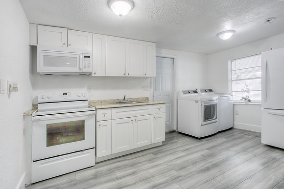 2051 NW 152 Ter -8