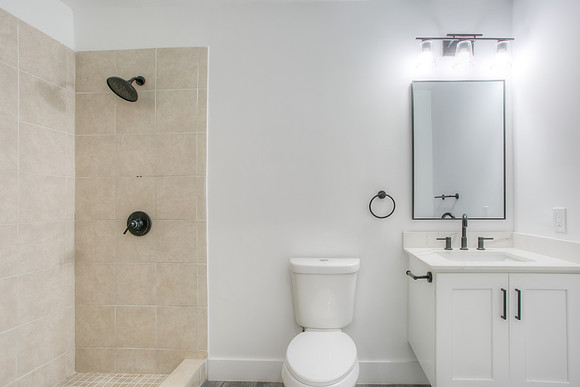 3870 NW 79 Ave-11