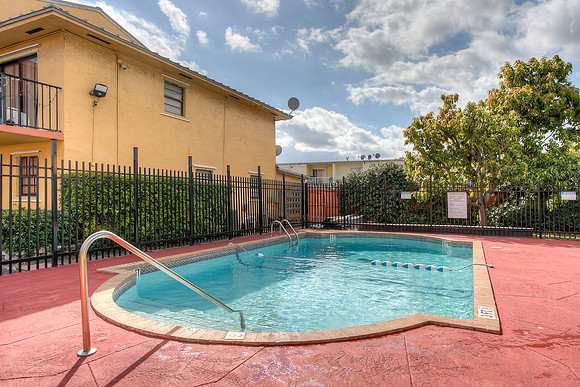 5088 W 12 LN Unit D11 -15
