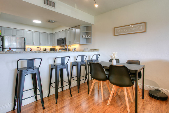 5000 NW 79th Ave APT 208-6