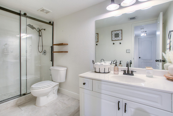 5000 NW 79th Ave APT 208-8