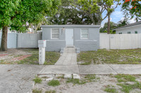 2051 NW 152 Ter
