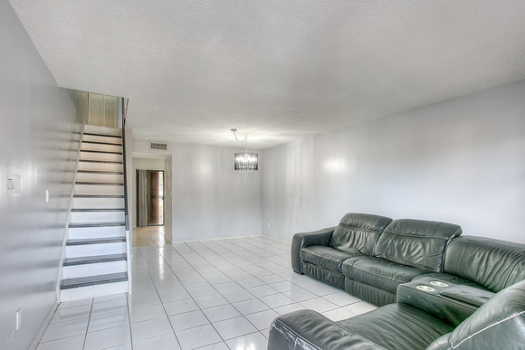 5088 W 12 LN Unit D11 -5