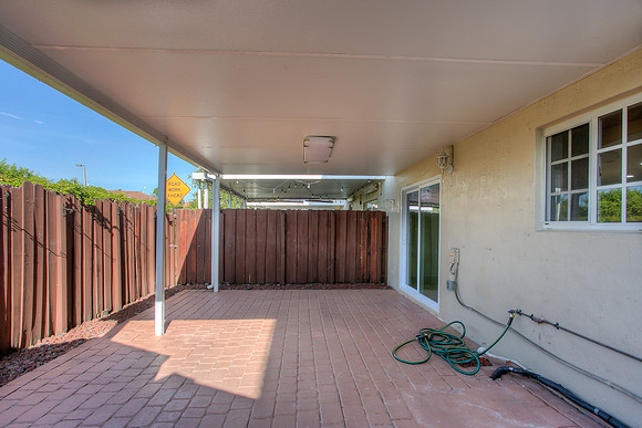 9332 NW 114 Terrace-13