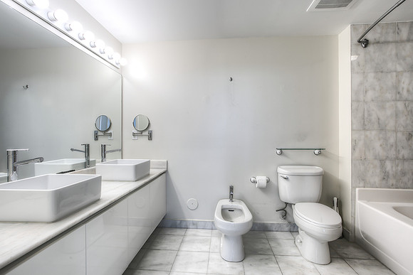601 ne 36th st Apt 710-9