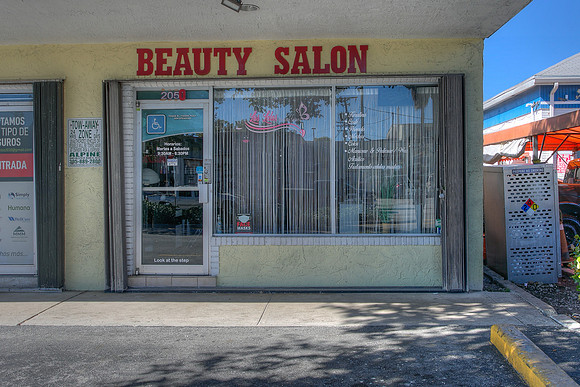 2000 Palm Ave-2