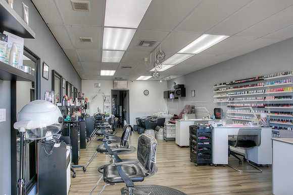 2000 Palm Ave-3