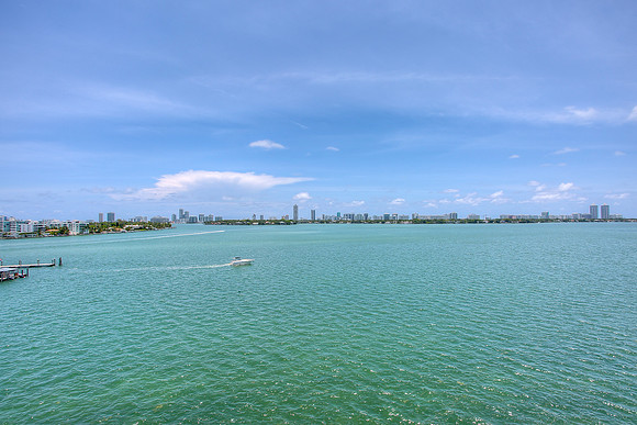 7545 E Treasure Dr APT 7H-14