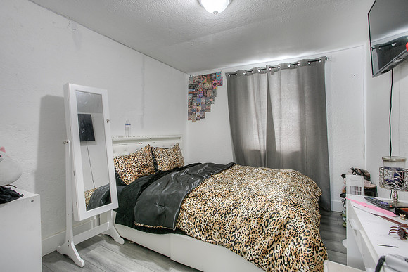 2051 NW 152 Ter -3