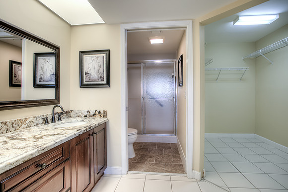 13705 SW 12 St Apt 103 B-13