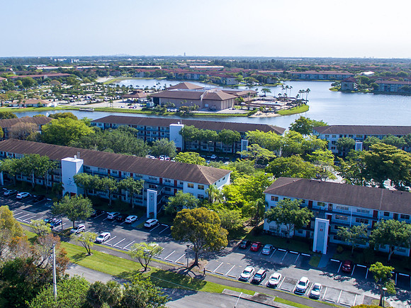 13705 SW 12 St Apt 103 B-18