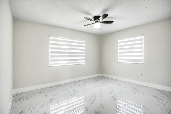 3060 NW 203 Ter-7