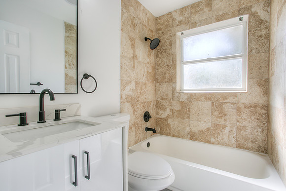 3870 NW 79 Ave-15