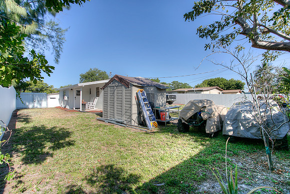 3900 SW 60 AVE -10