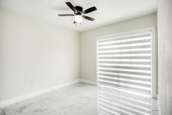 3060 NW 203 Ter-11