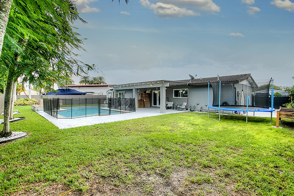12815 SW 76 Terrace-15