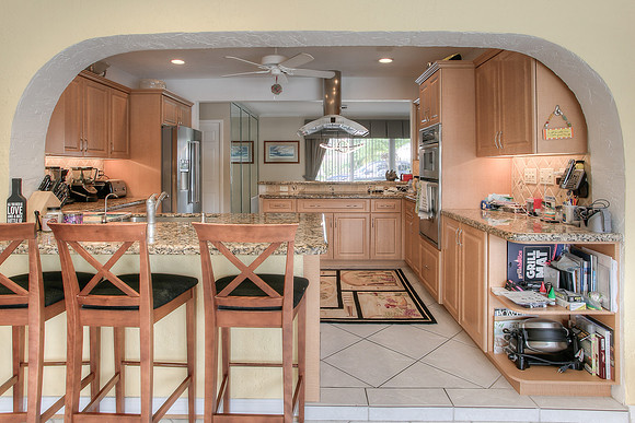 610 SE 11th St-7