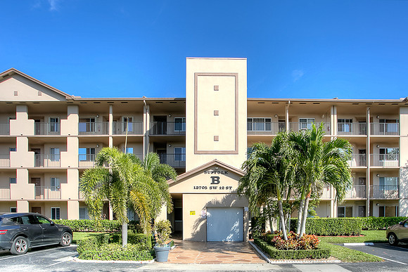 13705 SW 12 St Apt 103 B-2